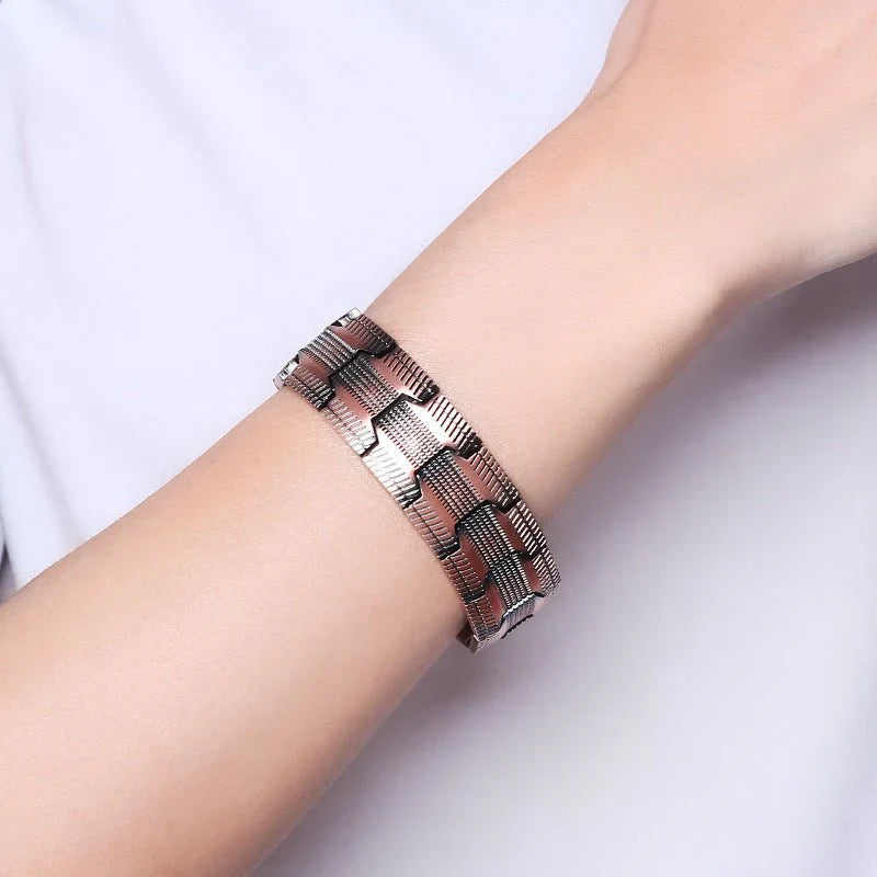 Premium Magnetic Copper Bracelet – Health, Energy & Balance Support