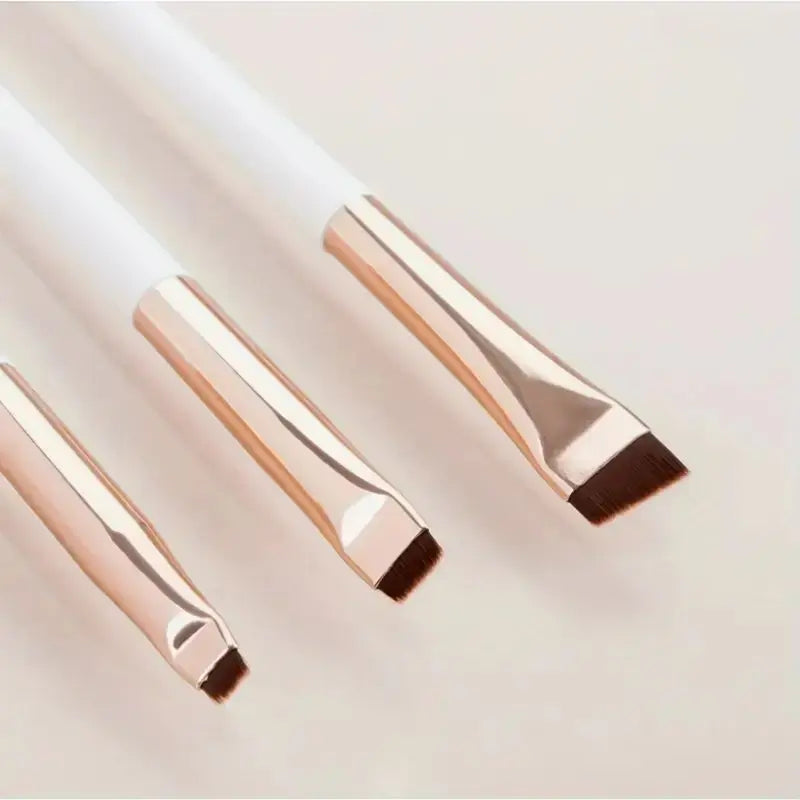 MAANGE Dense Blush Contour Brush